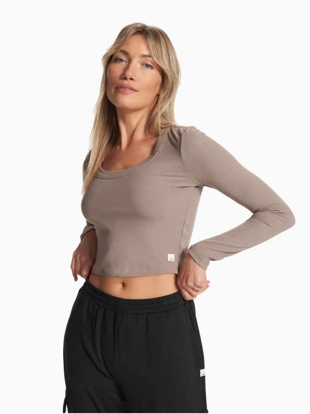 Vuori Women's Long Sleeve Scoop Tee Cropped Size XL Ribbed Taupe Athleisure